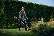 DEBROUSSAILLEUSE BATTERIE HUSQVARNA 325iR