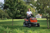 TRACTEUR TONDEUSE SERIE 100 HUSQVARNA TS100i